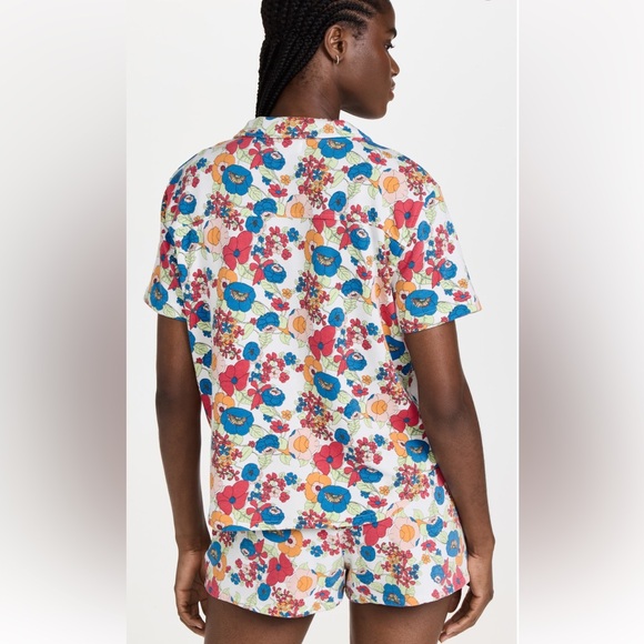 NWT Sincerely Jules Button Down Floral Top - Picture 2 of 6